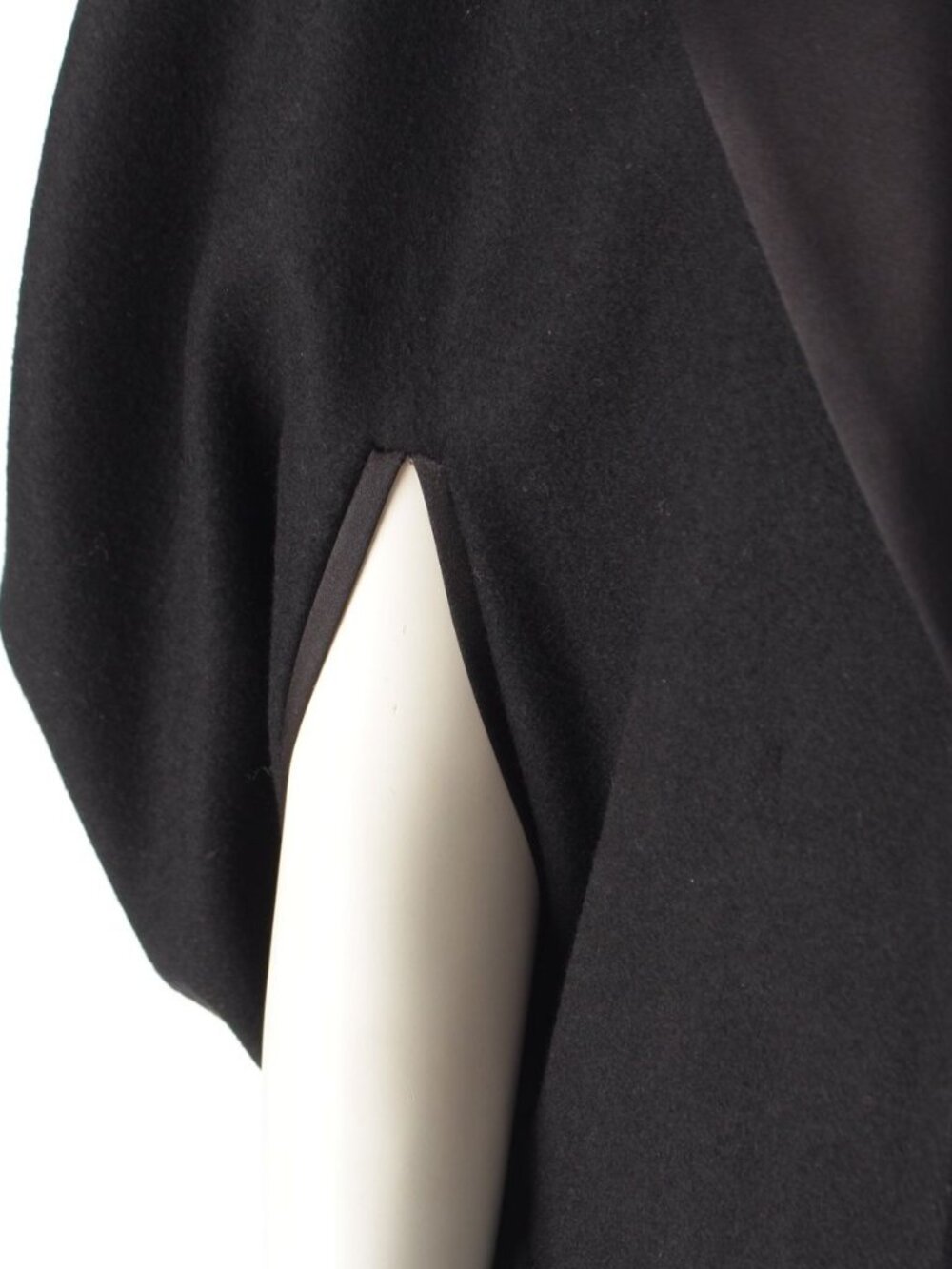 Chanel Cashmere Wool Lion Button Poncho Cape Long Coat Black 36 - Picture 6 of 10
